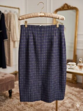 Vintage Christian Dior Wool Midi Skirt • Dark Academia Houndstooth • Sz 6